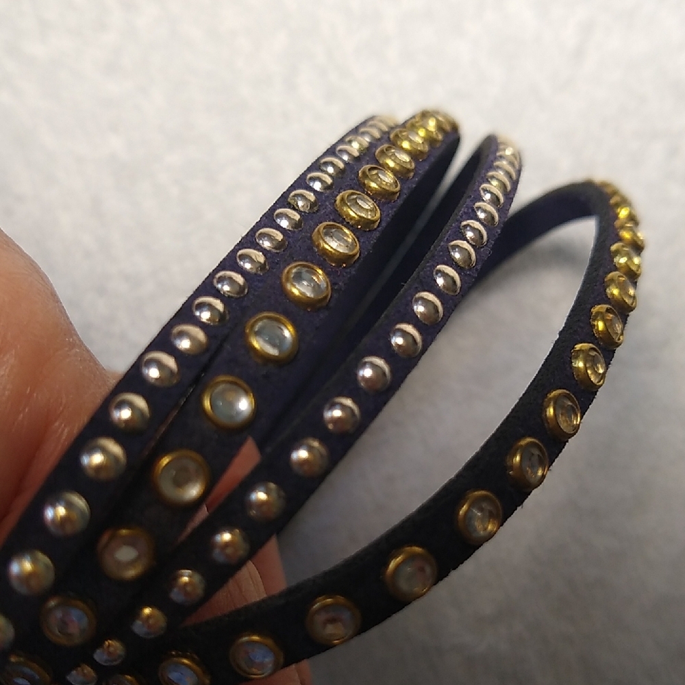 NWOT Yik Fung dark navy twinkle wrap bracelet
